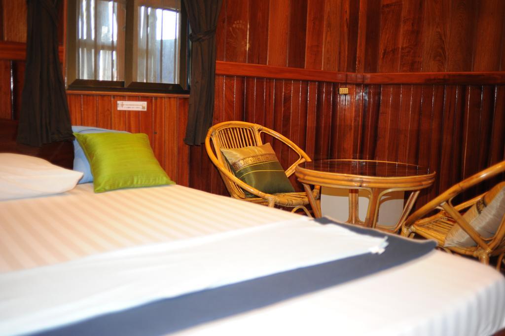 The City Premium Guesthouse Сиемрип Экстерьер фото